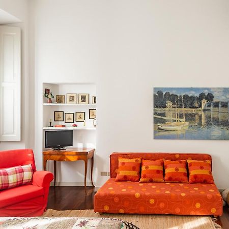 Villa Niobe - Exclusive Lakefront Apartment With Private Beach Stresa Exterior photo
