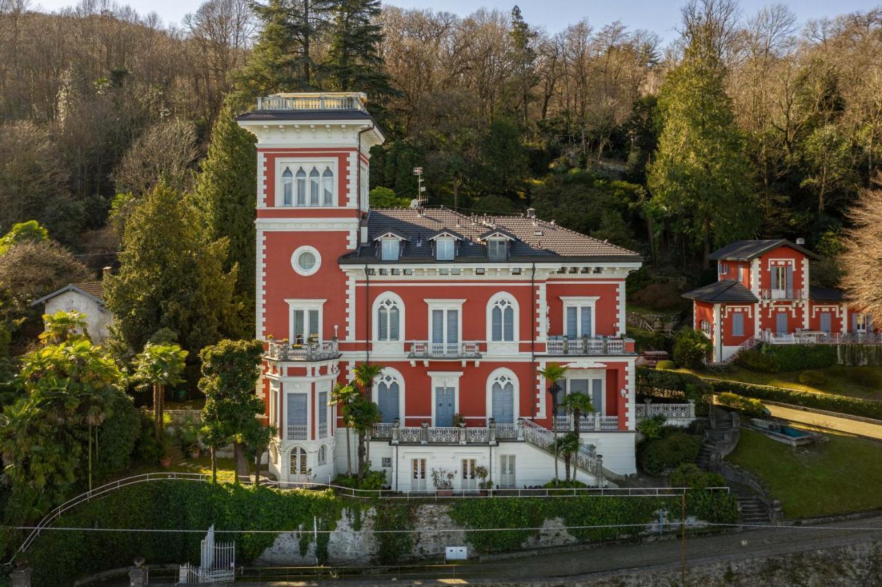 Villa Niobe - Exclusive Lakefront Apartment With Private Beach Stresa Exterior photo