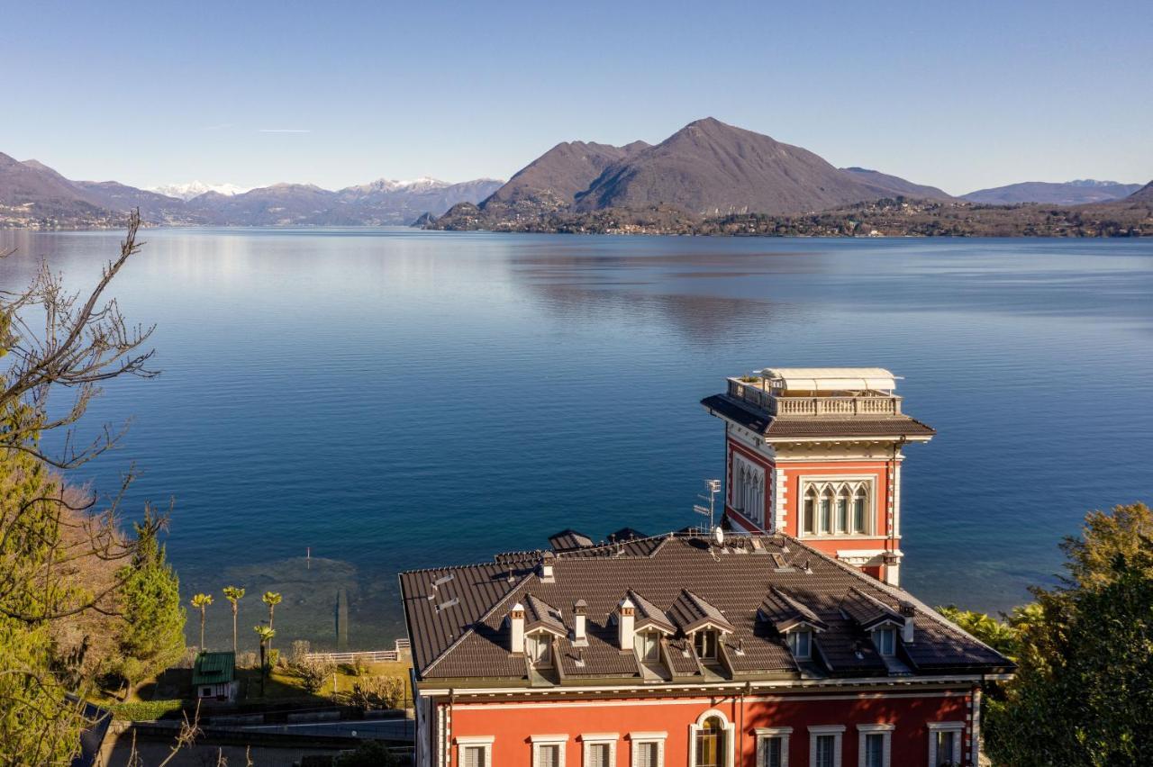 Villa Niobe - Exclusive Lakefront Apartment With Private Beach Stresa Exterior photo